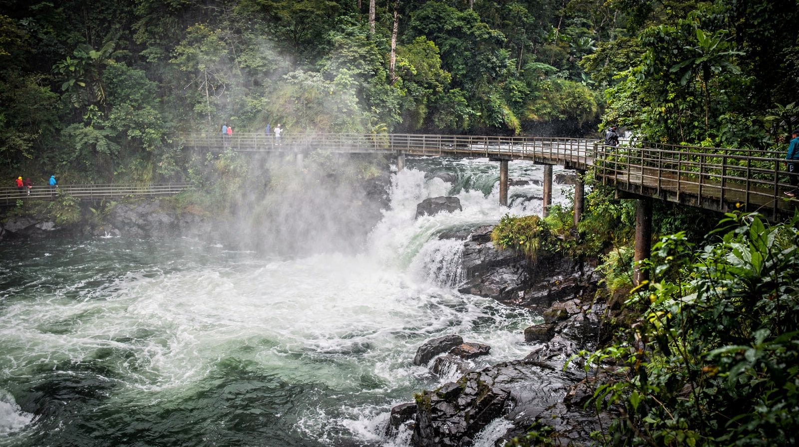Iguazú Falls: How to Plan the Trip from Buenos Aires