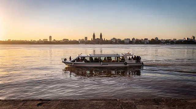 Sunset Cruise on the Río de la Plata from Puerto Madero